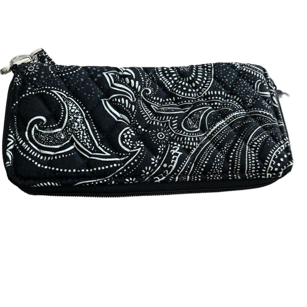 Vera Bradley Stellar Paisley Quilted Cotton RFID Accordion Wristlet/Wallet
